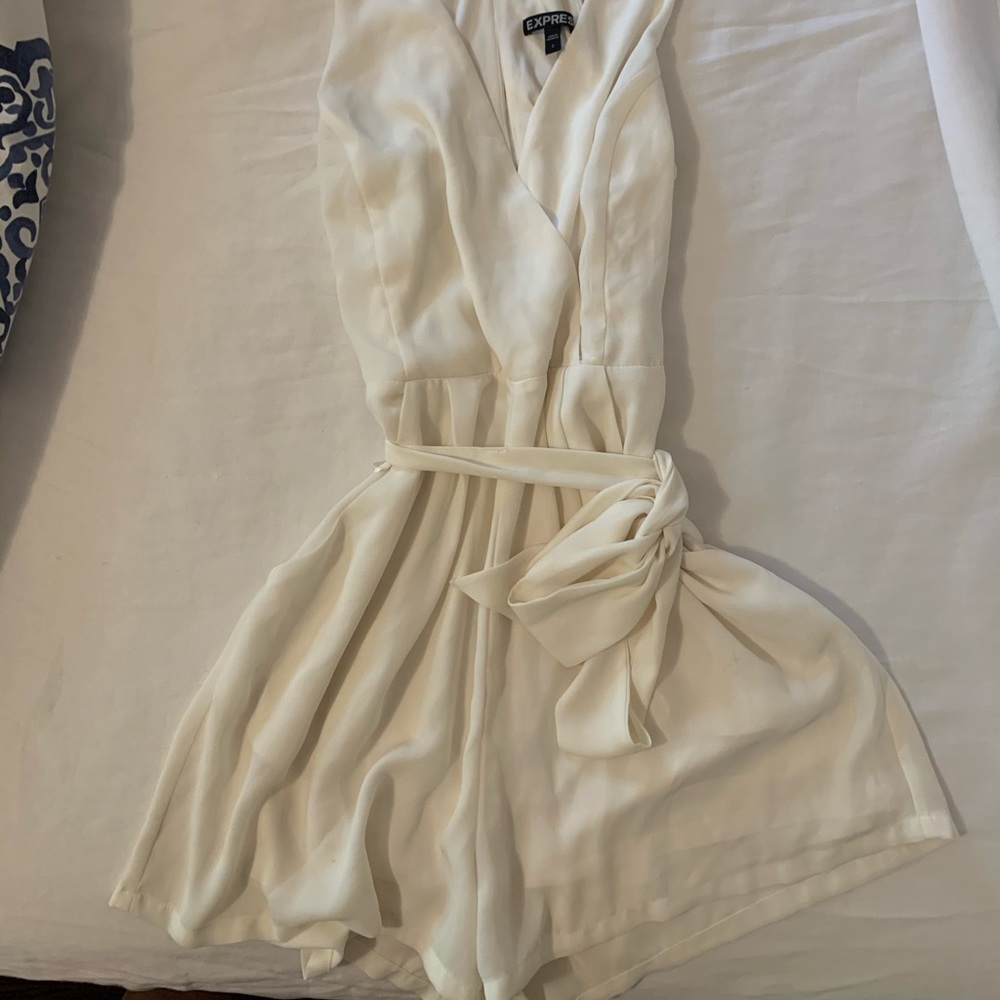 White short romper